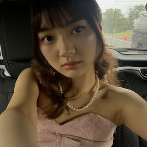 Meet your Posher, Natalie